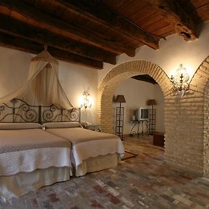 Suite con Cama Queen